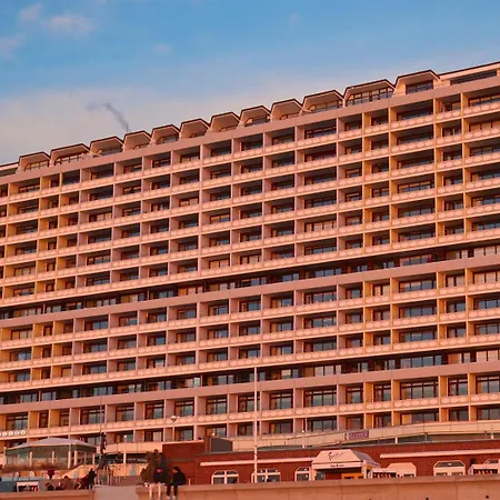 1-55, Seeseite, Haus Metropol, 3etage Apartmán