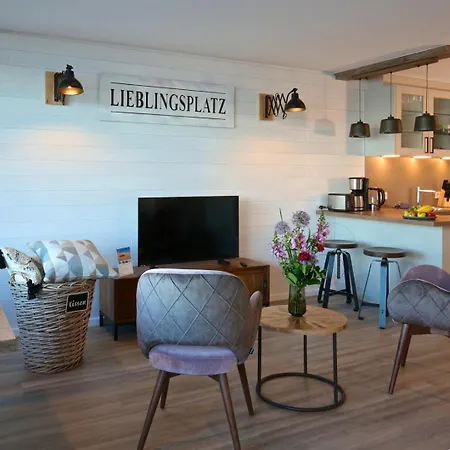 1-55, Seeseite, Haus Metropol, 3etage *