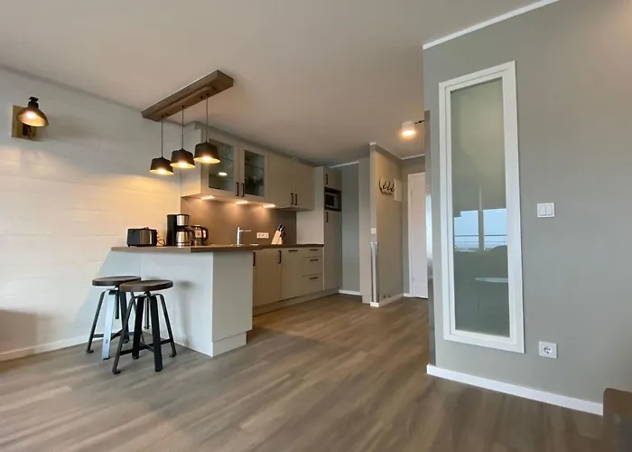 1-55, Seeseite, Haus Metropol, 3etage Apartamento