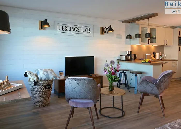 1-55, Seeseite, Haus Metropol, 3etage *